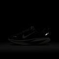Gyerek futócipő Nike Vomero 18 black/coconut milk/iron ore/summit white 8