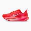 Női futócipő Nike Vomero 18 bright crimson/hyper pink/pink foam/white 2