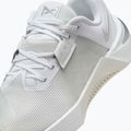 Női súlyemelő cipők Nike Metcon 10 white/platinum tint/metallic silver 15