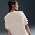 Női Nike Sportswear Essential light bone női póló 8