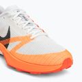 Férfi futócipő Nike Kiger 10 white/photon dust/total orange/black 7