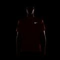 Férfi futópóló Nike Miler Dri-Fit UV light crimson 7