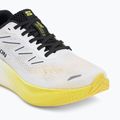 Férfi Salomon Aero Blaze 3 futócipő fehér/fekete/tűzpiros sárga 7