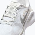 Női futócipő Nike Structure Plus white/photon dust/metallic silver 4