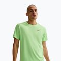 Férfi futópóló Nike Miler Dri-Fit UV lime blast 4