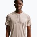 Férfi futópóló Nike Stride Dri-Fit ADV cream li/mink brown 2