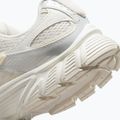 Női cipők Nike V5 RNR phantom/sail/metallic summit white/phantom 7
