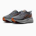 Férfi futócipő Nike Vomero 18 cool grey/safety orange/wolf grey/black 3