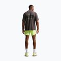 Férfi futóshort Nike Stride Dri-Fit 2in1 7" volt ice 3