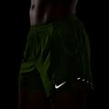 Férfi Nike Stride Dri-Fit rövidnadrág, 5 hüvelykes, belső béléssel, volt jég színben 7