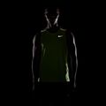 Férfi futópóló Nike Miler Dri-Fit volt ice 4