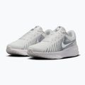 Férfi futócipő Nike Run Defy summit white/white/black/metallic silver 3