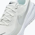 Férfi futócipő Nike Revolution 8 summit white/white/metallic silver 4