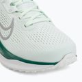 Női futócipő Nike Quest 6 barely green/white/metallic silver 7
