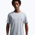Férfi futópóló Nike Miler Dri-Fit UV grey fog/particle grey 4