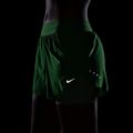 Női futónadrág Nike Swift Mid-Rise 2in1 illusion green 8
