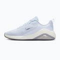 Női edzőcipők Nike Bella 7 football grey/sail/metallic cool grey 2
