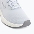 Női edzőcipők Nike Bella 7 football grey/sail/metallic cool grey 7
