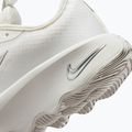 Női cipők Nike Motiva 2 summit white/phantom/metallic silver 8