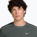 Férfi futó póló Nike Miler Dri-Fit UV camo green 3