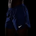 Férfi Nike Stride Dri-Fit rövidnadrág, 5 hüvelykes, belső béléssel, hyper royal színben 7