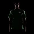 Férfi futó póló Nike Miler Dri-Fit UV illusion green 7