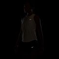 Női futó póló Nike Swift Dri-Fit Tank Top sail 7