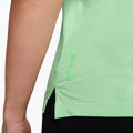 Női edző póló Nike 24.7 ImpossiblySoft Light cucumber calm/illusion green 3
