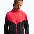 Férfi futókabát Nike Impossibly Light Windrunner black/light crimson/tough red 4
