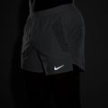 Férfi futónadrág Nike Stride grey fog 5