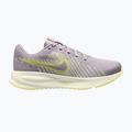 Női futócipők Nike Run Defy silver lilac/sail/cream ii/fennel