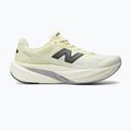 Férfi futócipők New Balance FuelCell Rebel V5 pistachio butter/digital mist