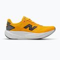 Férfi futócipők New Balance FuelCell Rebel V5 satsuma orange/grey matter
