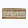 Fejpánt Patagonia Powder Town hut tripper logo: weathered stone
