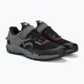 Férfi MTB kerékpáros cipő adidas FIVE TEN Trailcross Clip A mag fekete/szürke három/piros 6