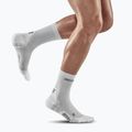Férfi kompressziós futó zoknimęskie CEP Ultralight Short carbon white 2