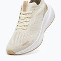 Női futócipő PUMA Skyrocket Lite Engineered frosted ivory/gold 12