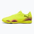 Férfi futballcipő PUMA Future 8 Play TT sárga riasztás/ puma fekete/ sun struck