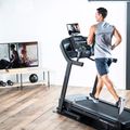 Horizon Fitness 7.0 elektromos futópad fekete színben 8