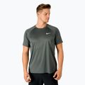 Férfi edzőpóló Nike Essential szürke NESSA586-018