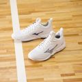 Röplabda cipő Mizuno Wave Luminous 3 fehér/bellwether kék/belairkék 13