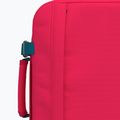 CabinZero Classic 28 l miami magenta túrahátizsák túrázáshoz 9