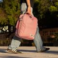Utazó hátizsák CabinZero Classic Tech 28 l rózsaszínben 16