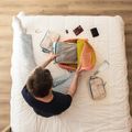 Utazó hátizsák CabinZero Classic Tech 28 l rózsaszínben 21
