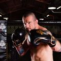 Bushido bokszkesztyűk természetes bőr fekete B-2v13-10oz 20