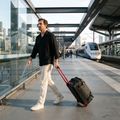 KADVA Mons 40 l fekete utazóbőrönd 20
