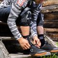 Leatt 2.0 Lapos platform kerékpáros cipő fekete 3022101481 12