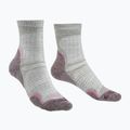 Női túrazokni Bridgedale Hike Ultralight Performance Crew aubergine