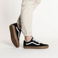 Cipő Vans UA Old Skool black/medium gum 2