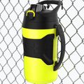 Kulacs Under Armour Playmaker Jug Royal 1900 ml yellow/black 8